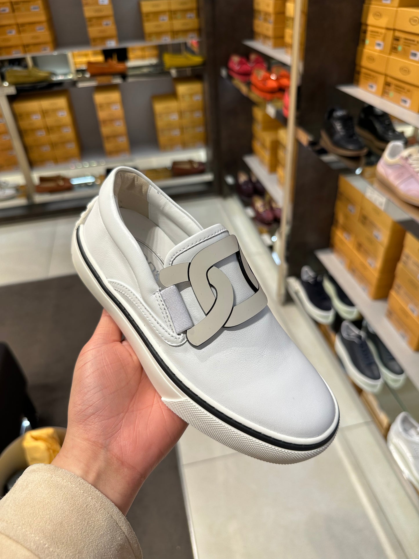 Tods 經典真皮平底鞋