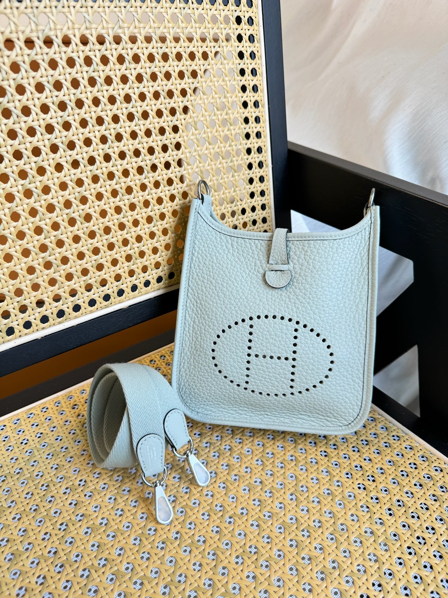 Mini Evelyne 冰晶灰銀 Gris Pale PHW