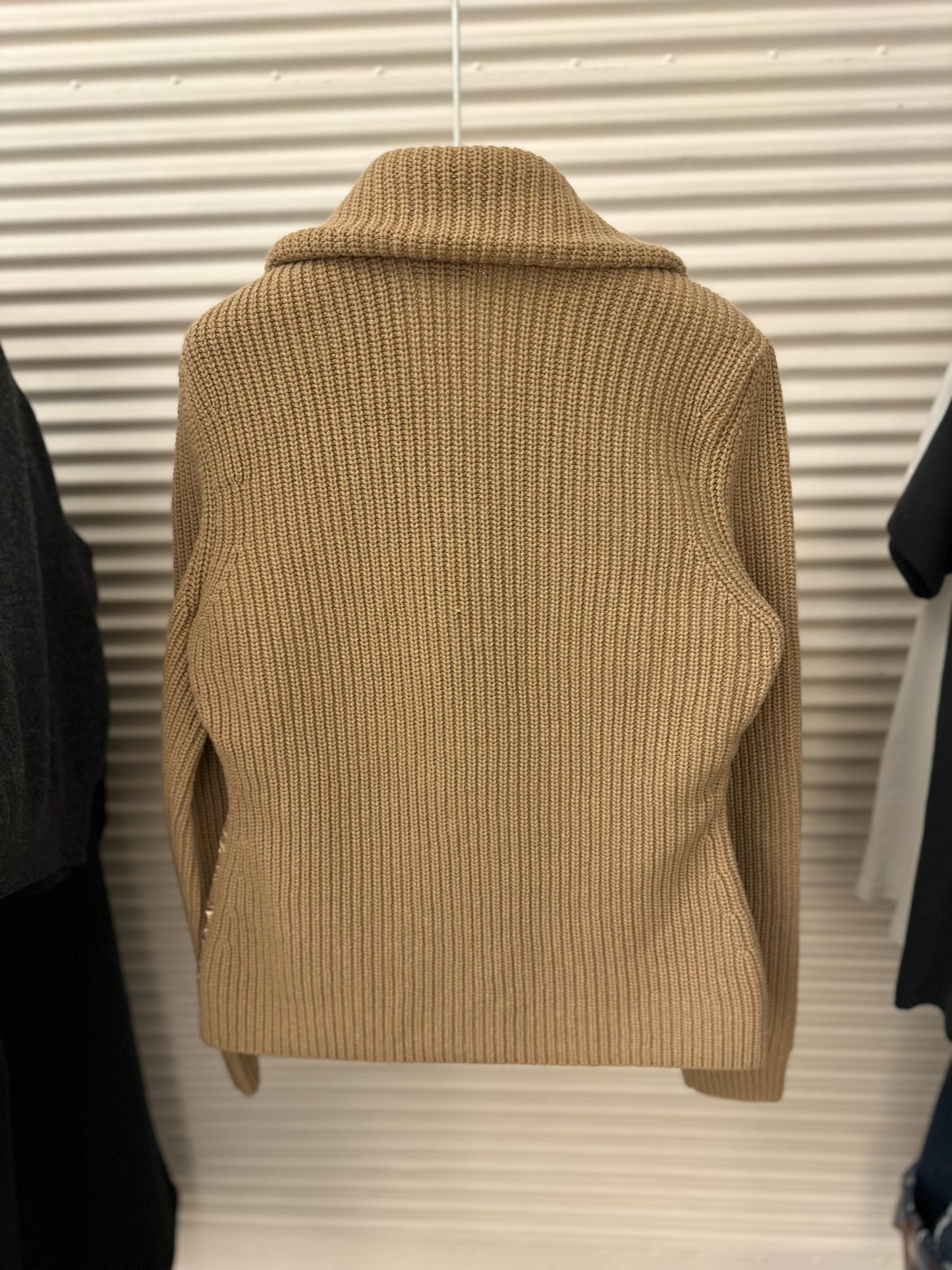 Moncler 羽绒外套