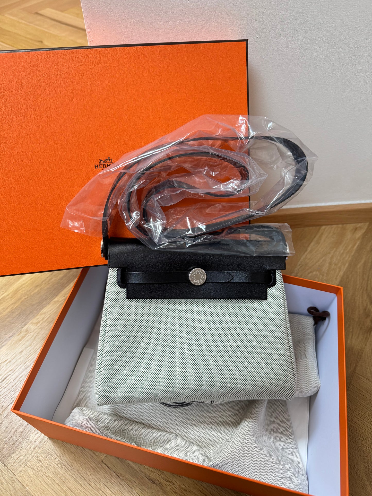 Hermes Mini Herbag 黑色銀扣 白拼中綠色帆布 K stamp