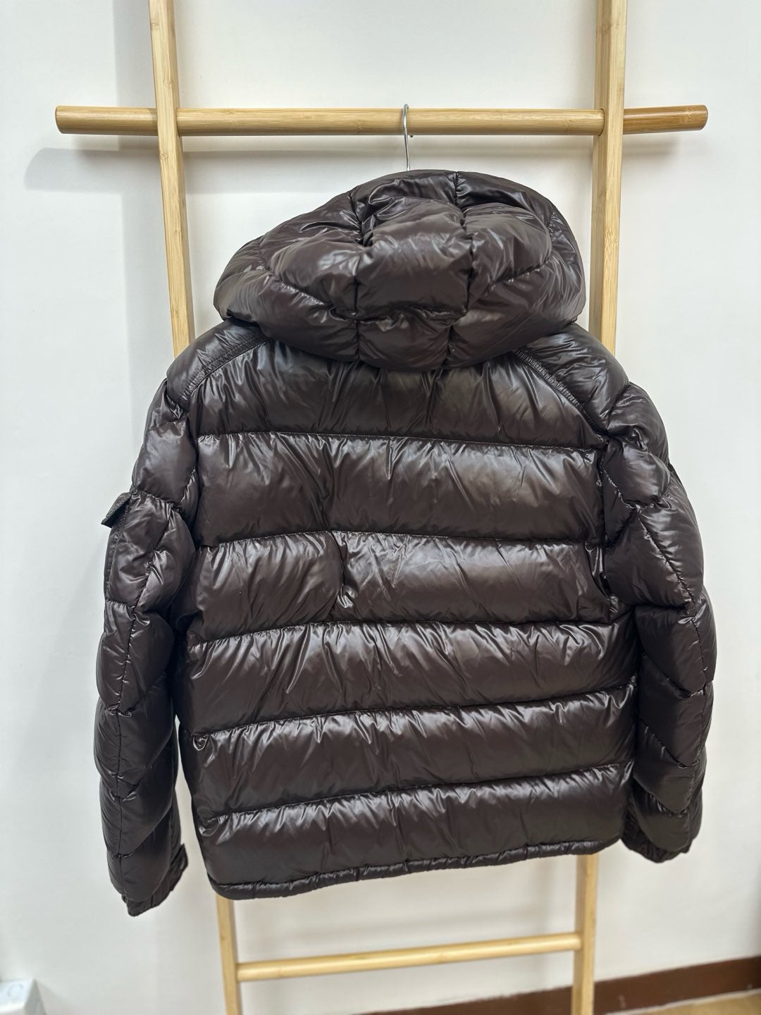 香港現貨💓Moncler 年底巨折💓
Maya 深褐色 實物超有質感