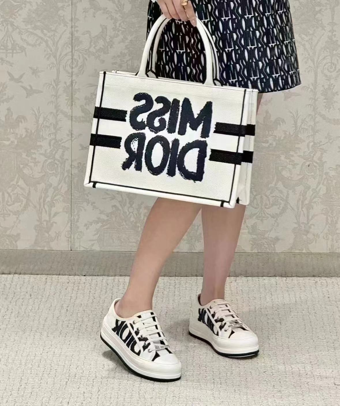 Walk'n'Dior Platform Sneaker