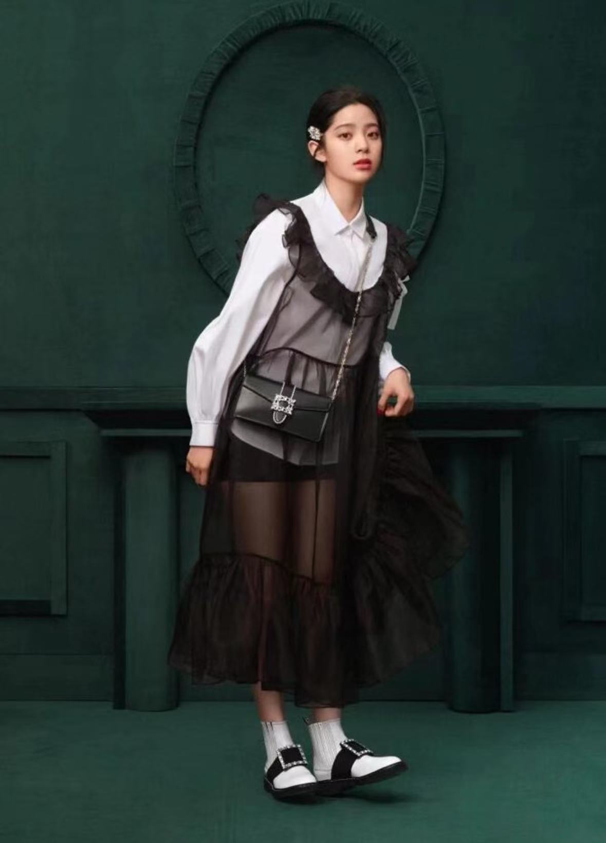 RV 經典白色鑽扣短靴