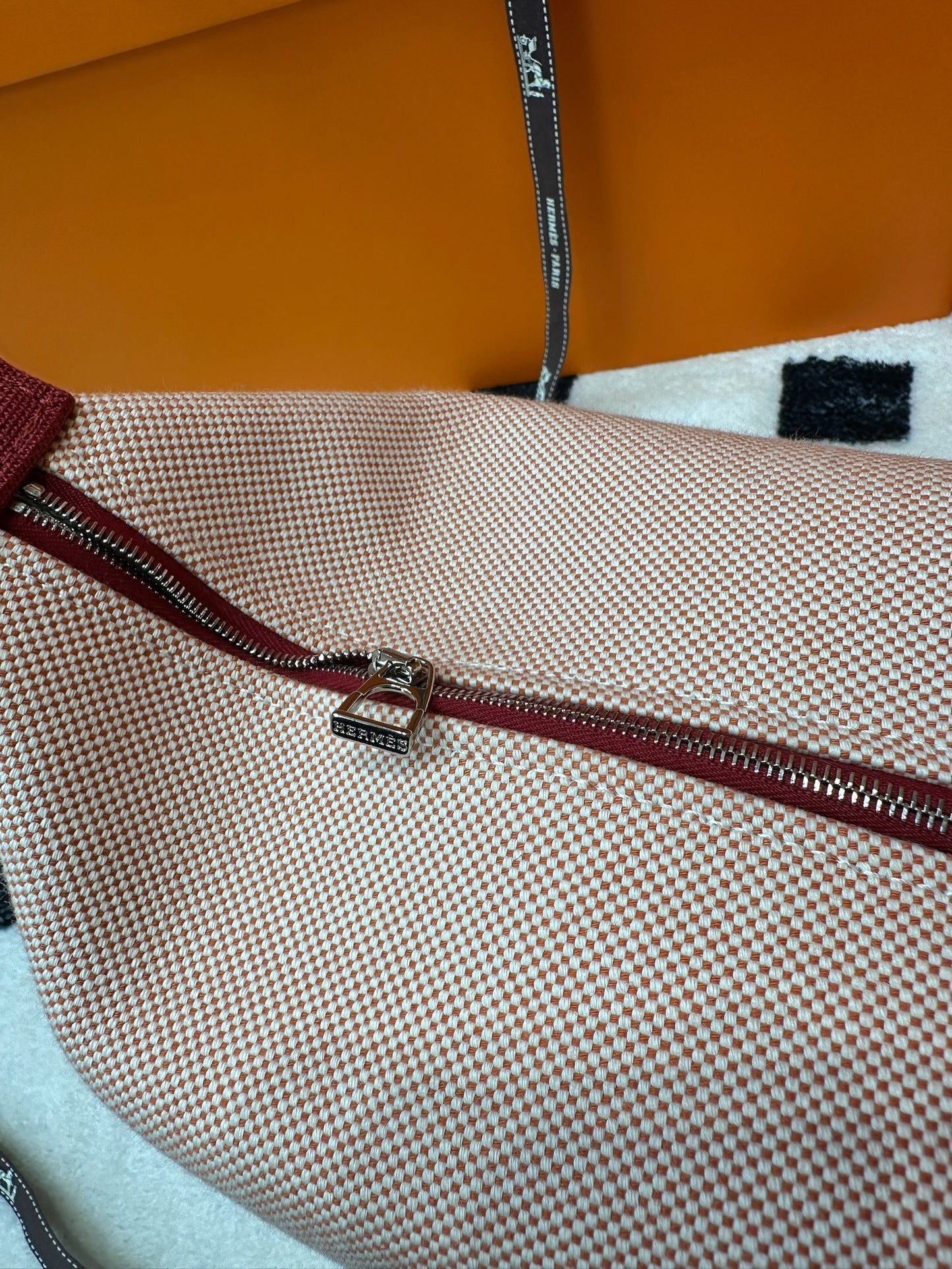 Hermes 飯盒包 酒紅色 GM