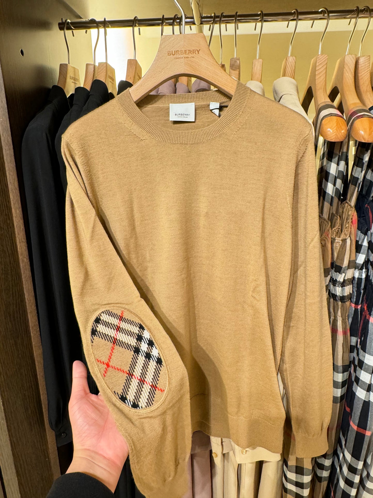 Burberry 羊毛線衫 Camel