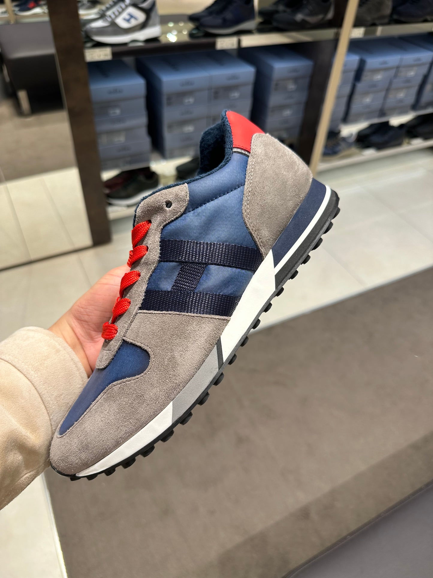 Hogan男裝H383波鞋(其他碼數可查)