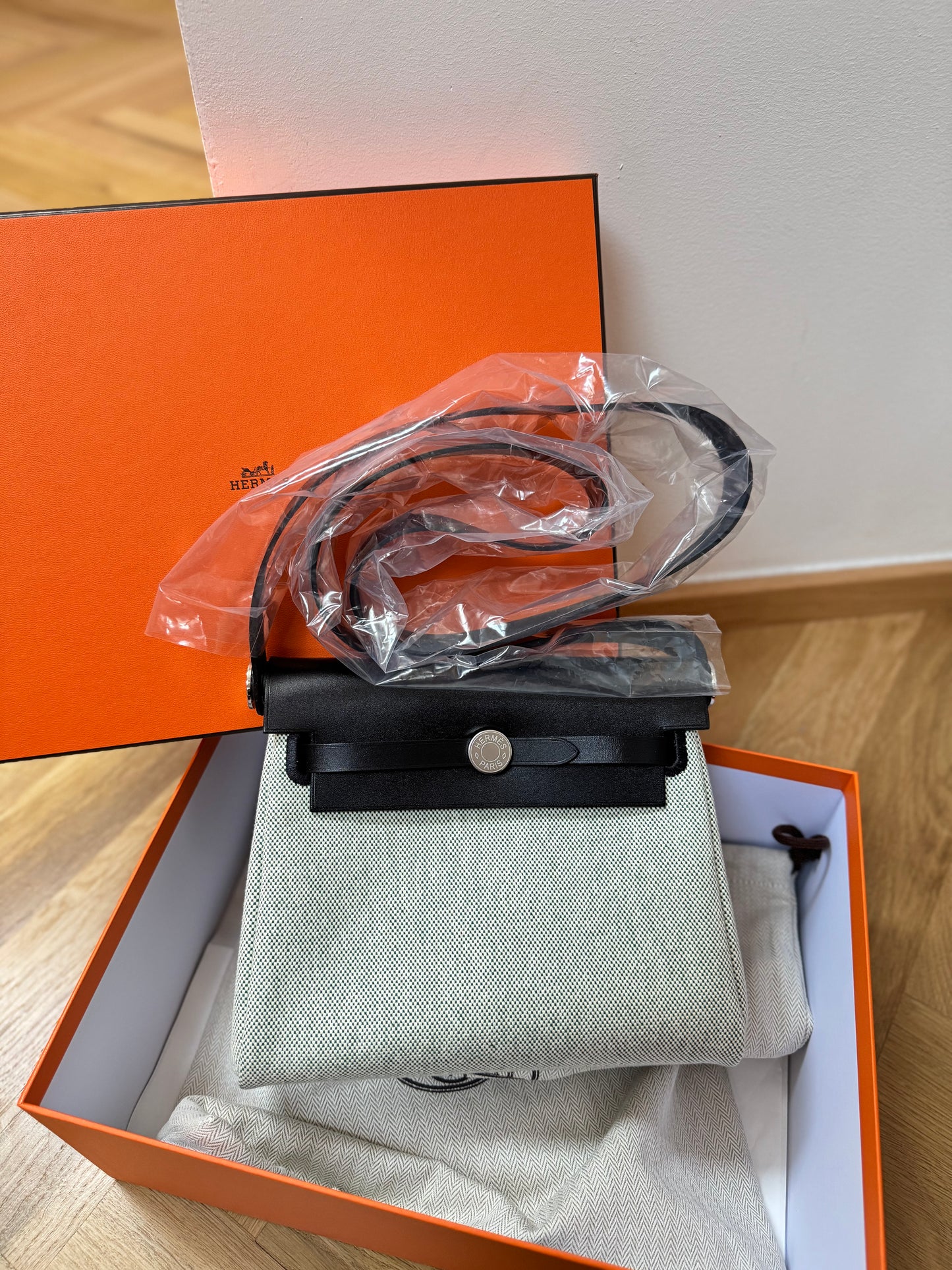 Hermes Mini Herbag 黑色銀扣 白拼中綠色帆布 K stamp