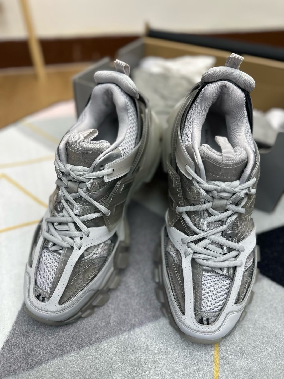 ‼️Balenciaga Track‼️