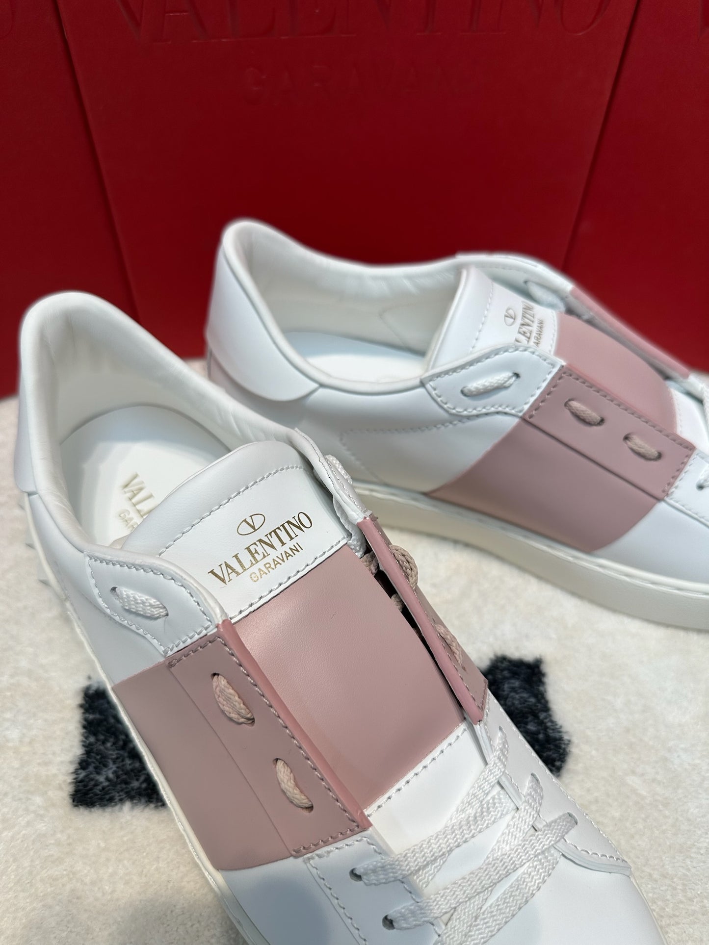 Valentino sneaker pink