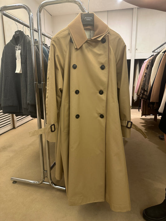 Max Mara 雨褸