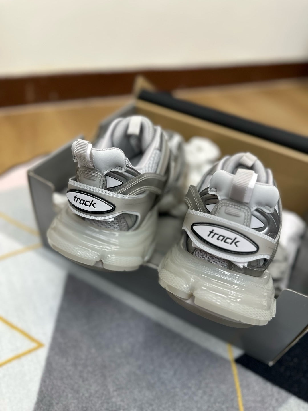 ‼️Balenciaga Track‼️