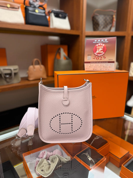 Hermes Mini Evelyne 一代 09夢幻紫銀扣