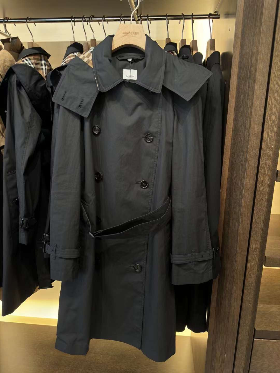 Burberry 長款風褸 Black