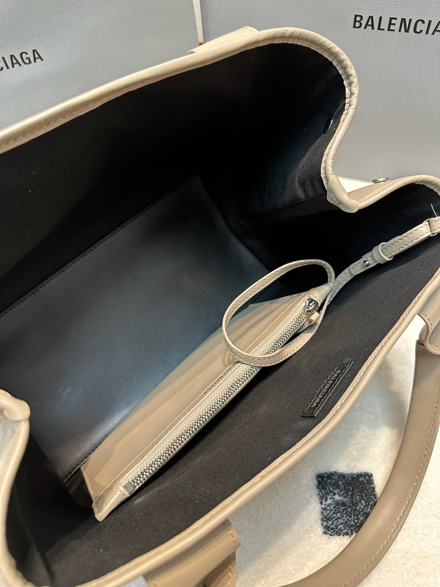 Balenciaga Navy Cabas Beige Small