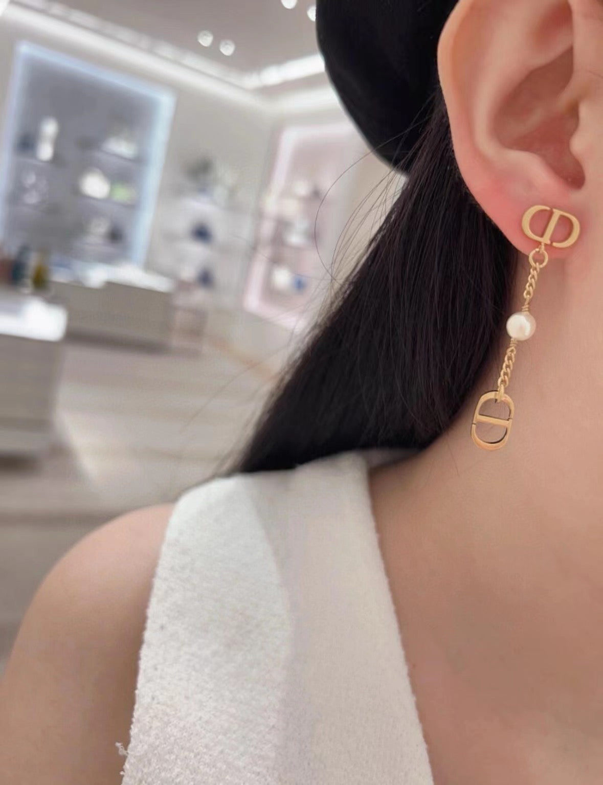 Dior 經典耳環