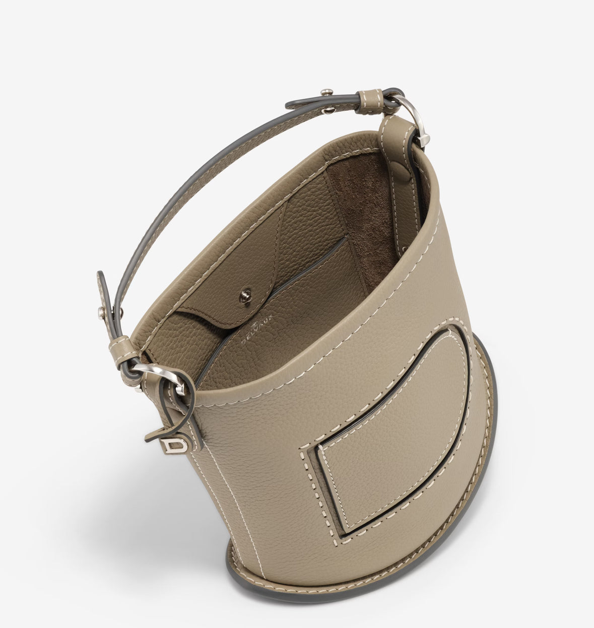 Pin Mini Bucket Surpiqué
Taurillon Soft