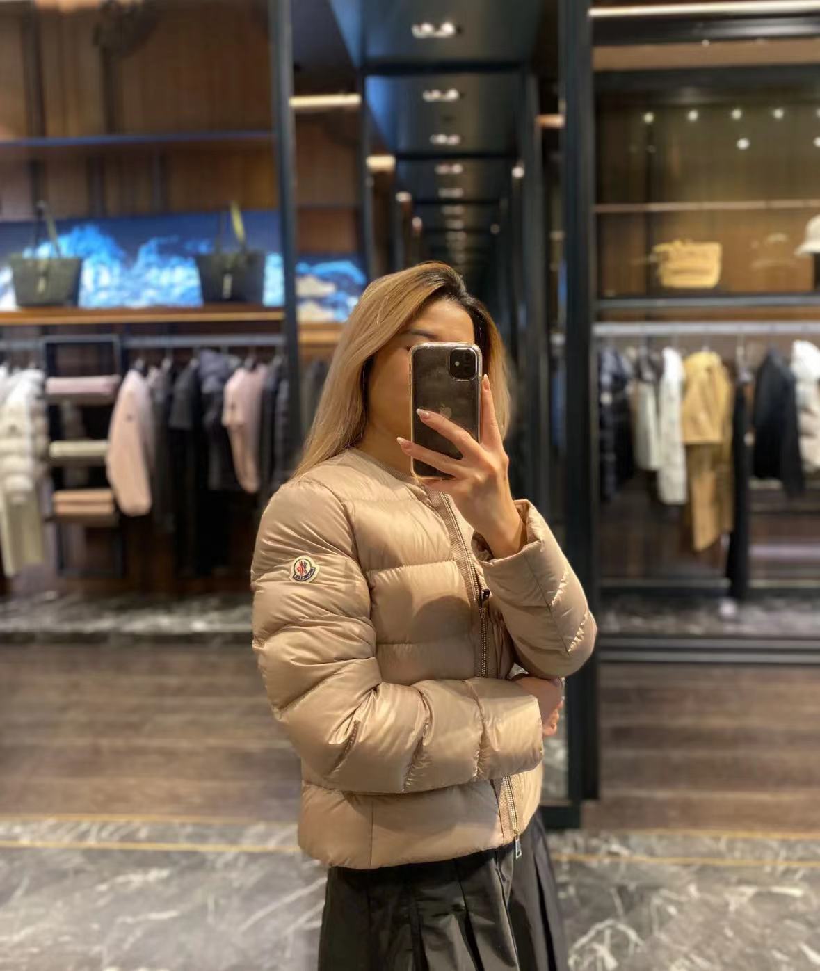 Moncler Laurine 裸粉色