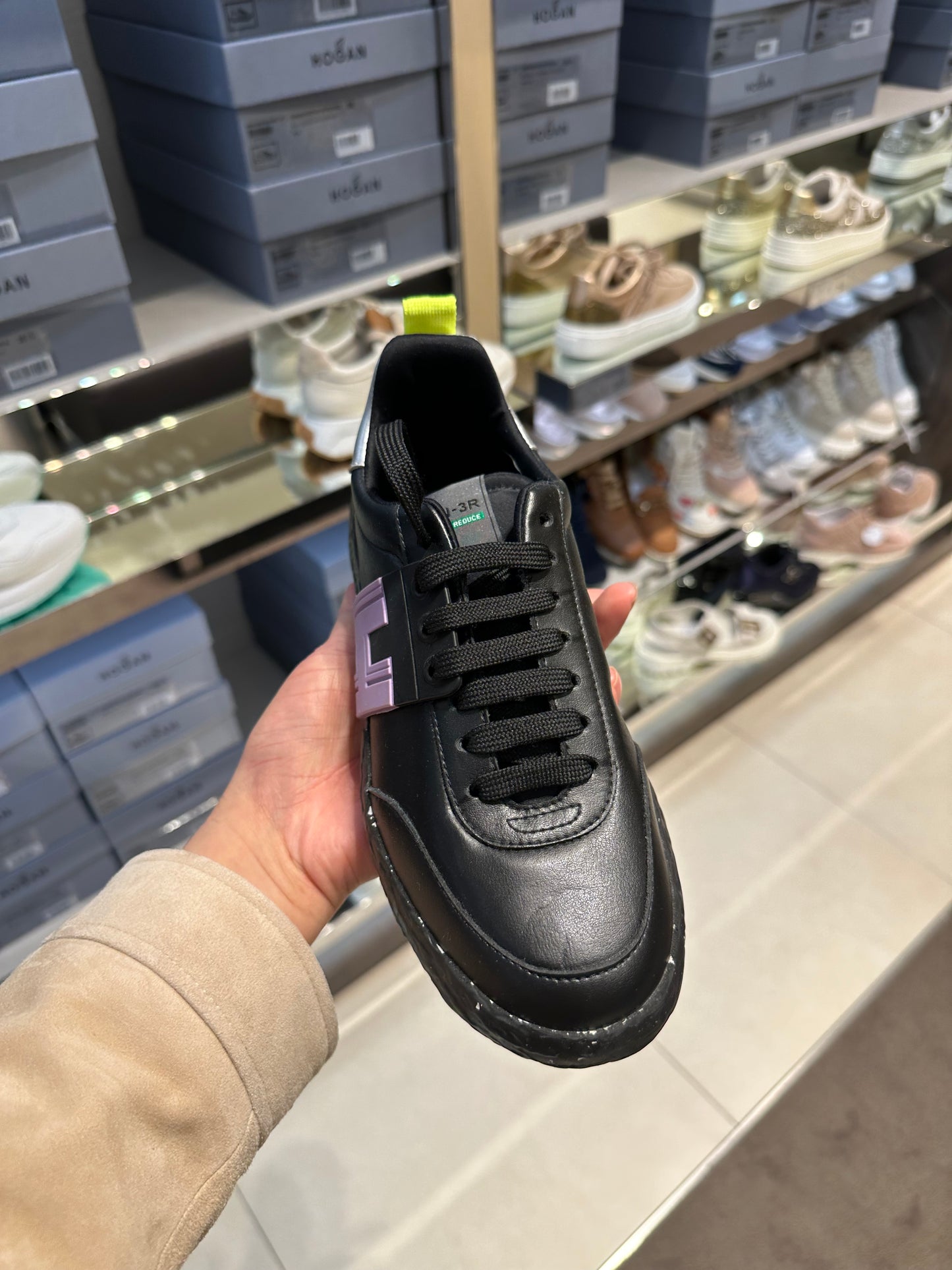 Hogan 3R系列平底波鞋（其他碼數可再查）