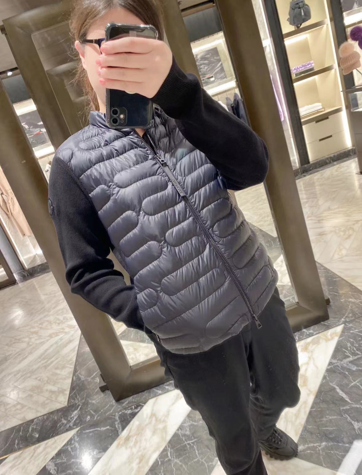 Moncler 24 Hybird Black