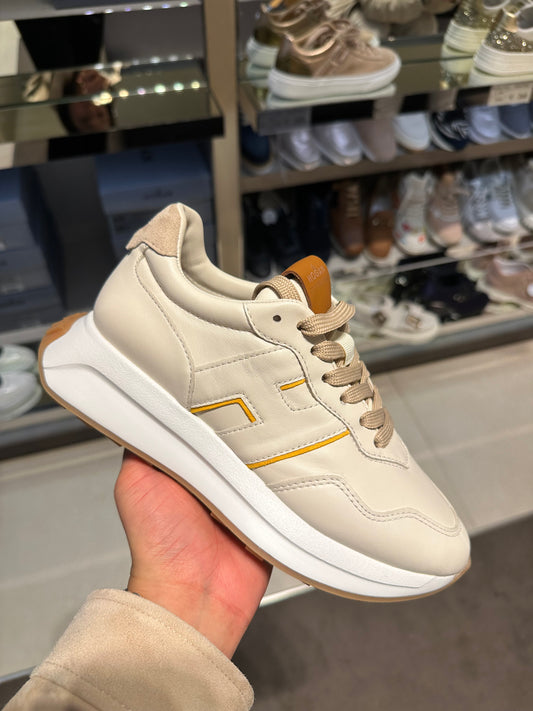 HOGAN H641厚底波鞋