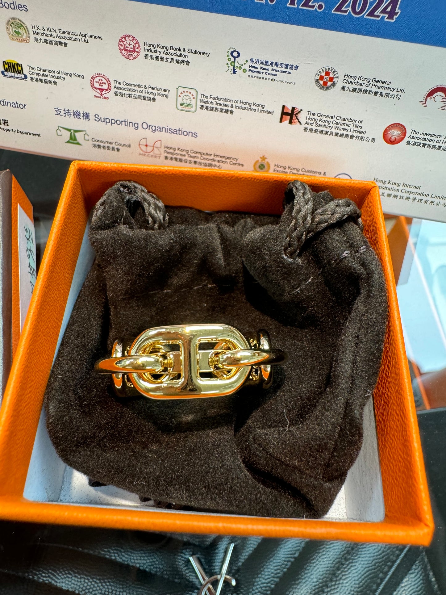 Hermes Regate scarf 90 ring Permabrass