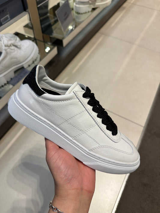 Hogan 小白鞋 （其他碼數可再查）