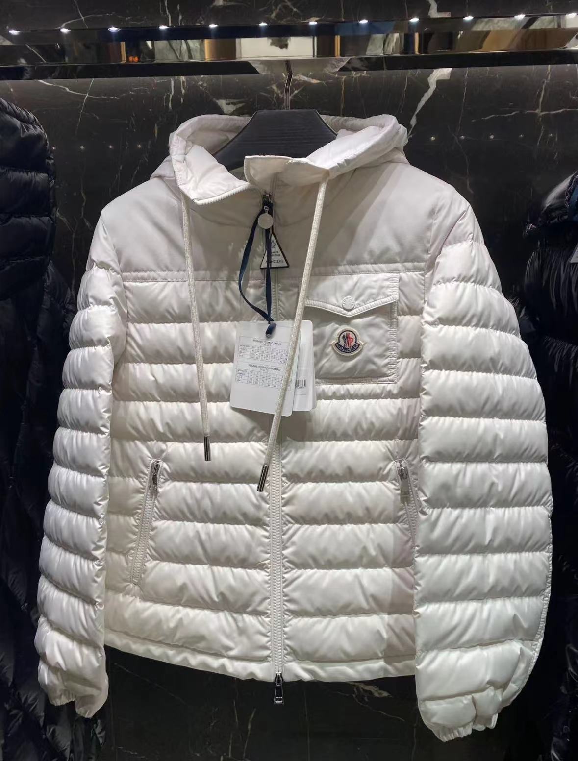 Moncler Akamante White