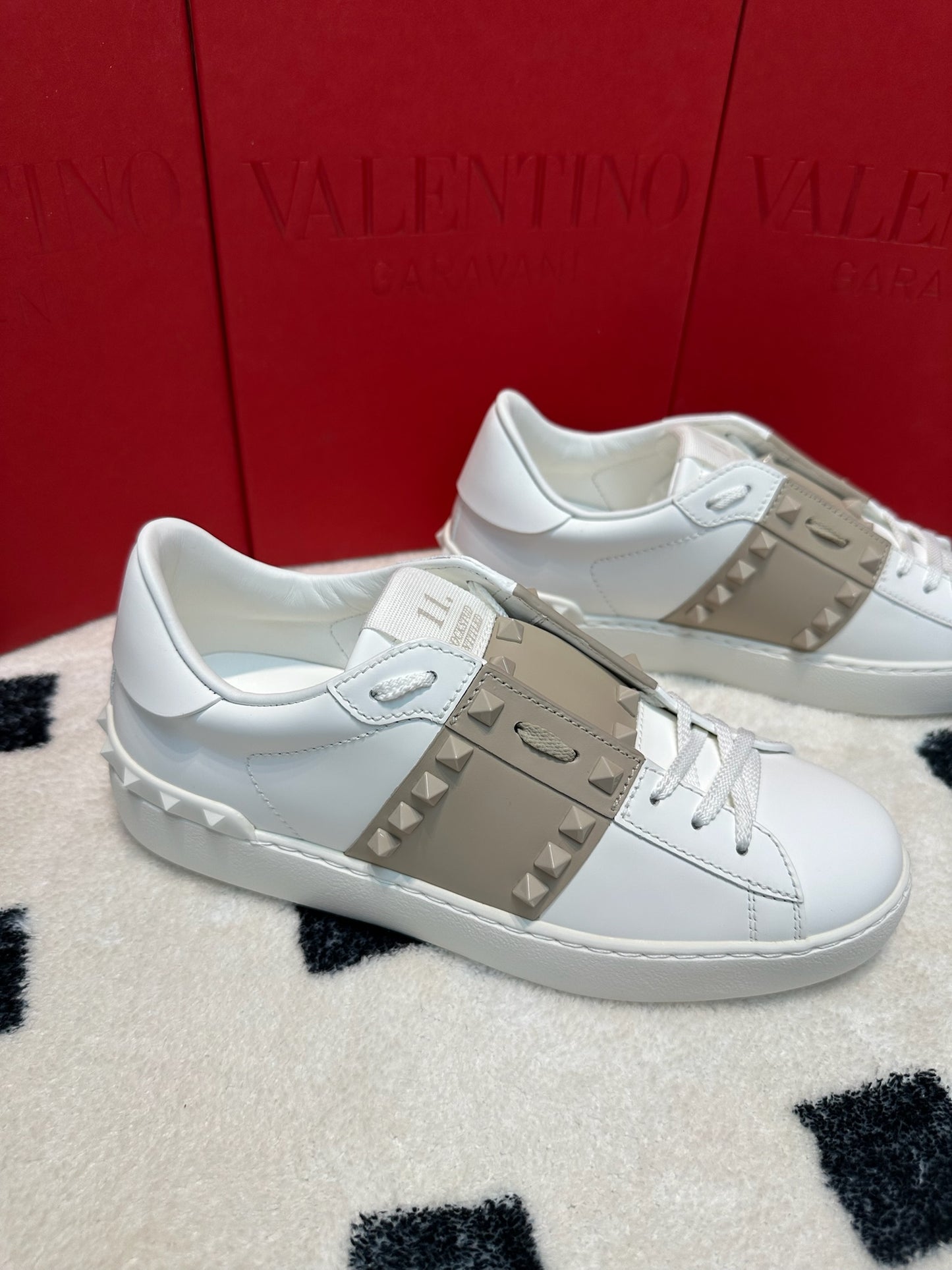 Valentino sneaker beige