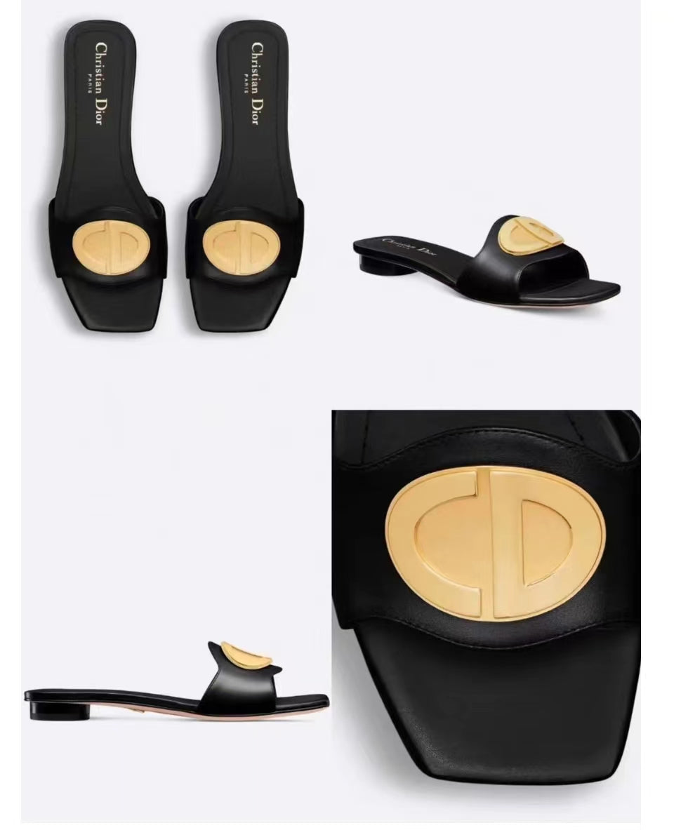 Dior 金幣平底涼鞋