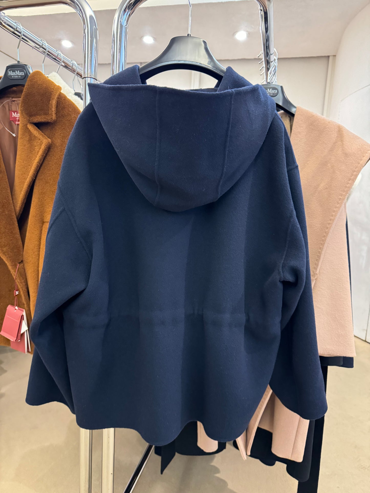 Max Mara 短款外套