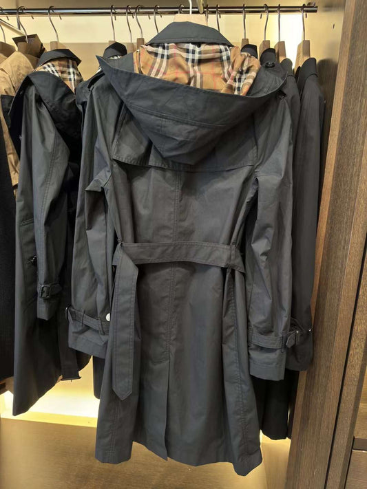 Burberry 長款風褸 Black