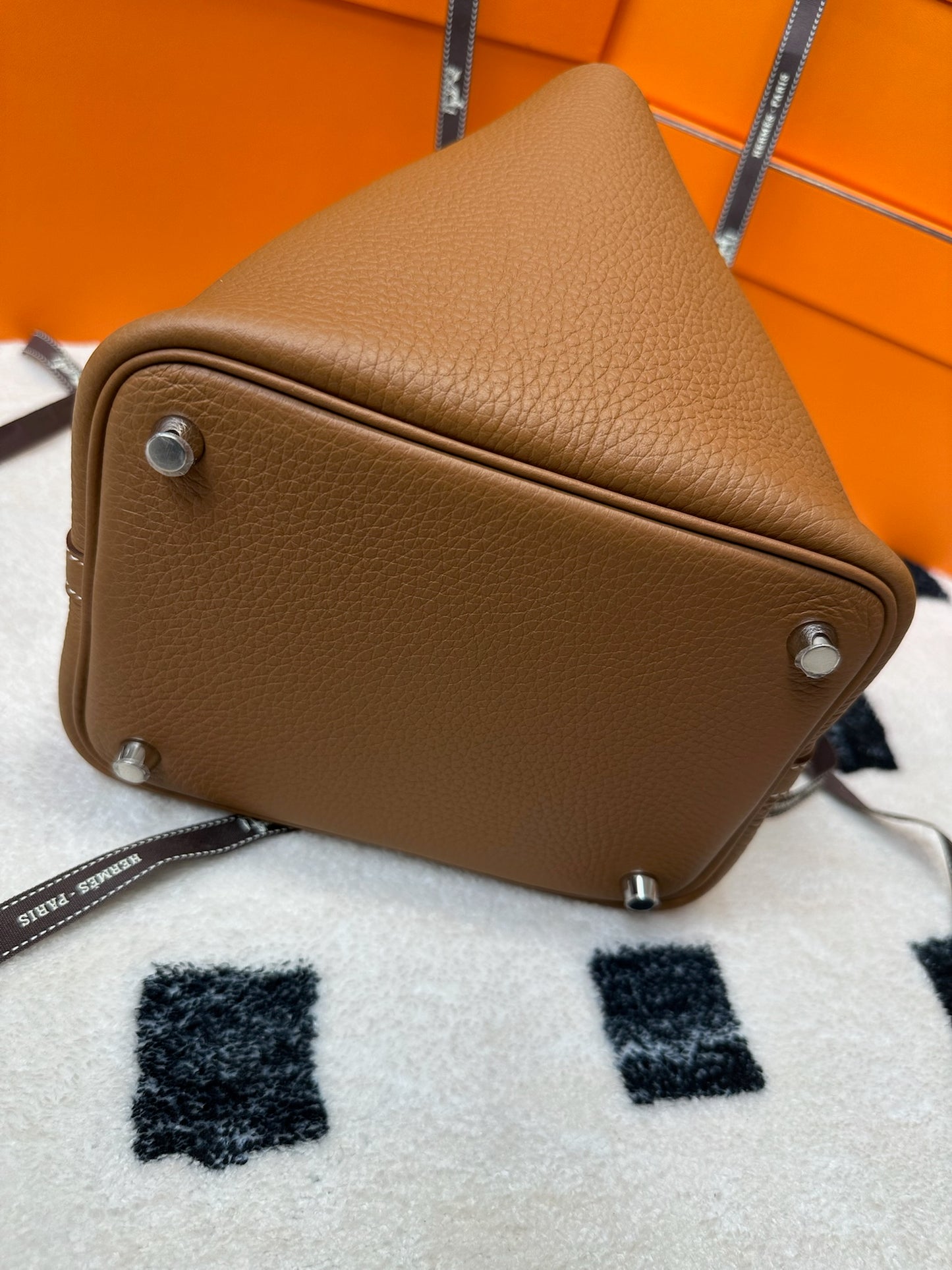 Hermes Picotin 18 Gold PHW 併櫻花粉手柄