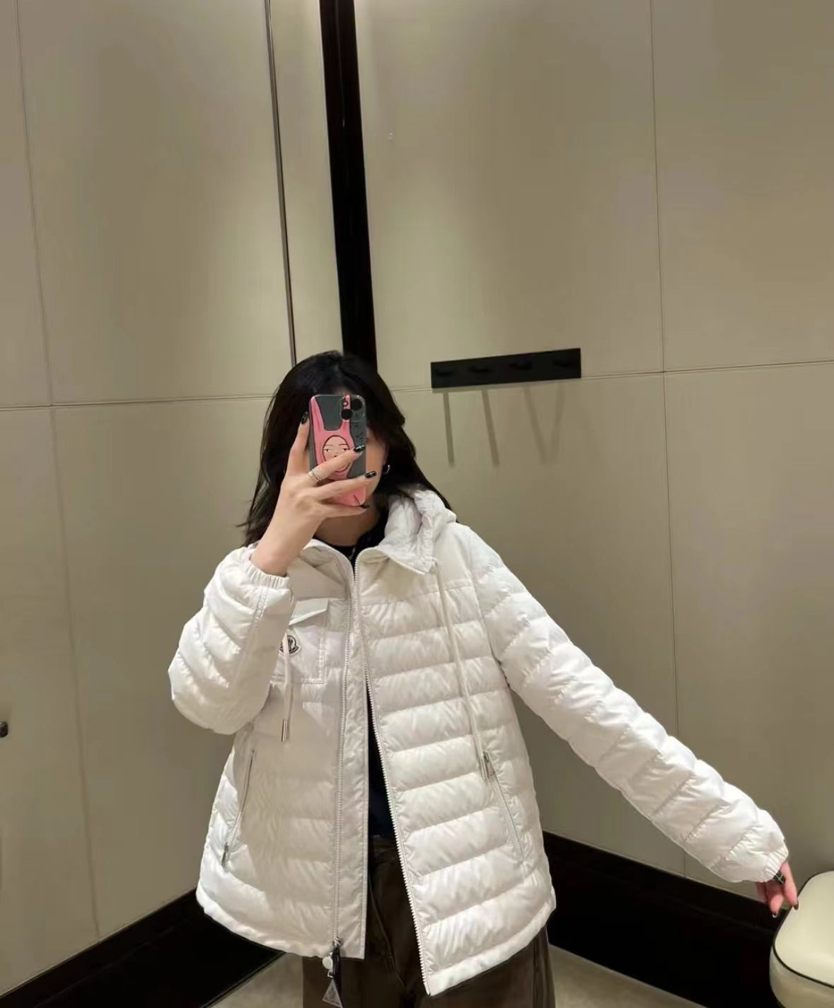 Moncler Akamante White