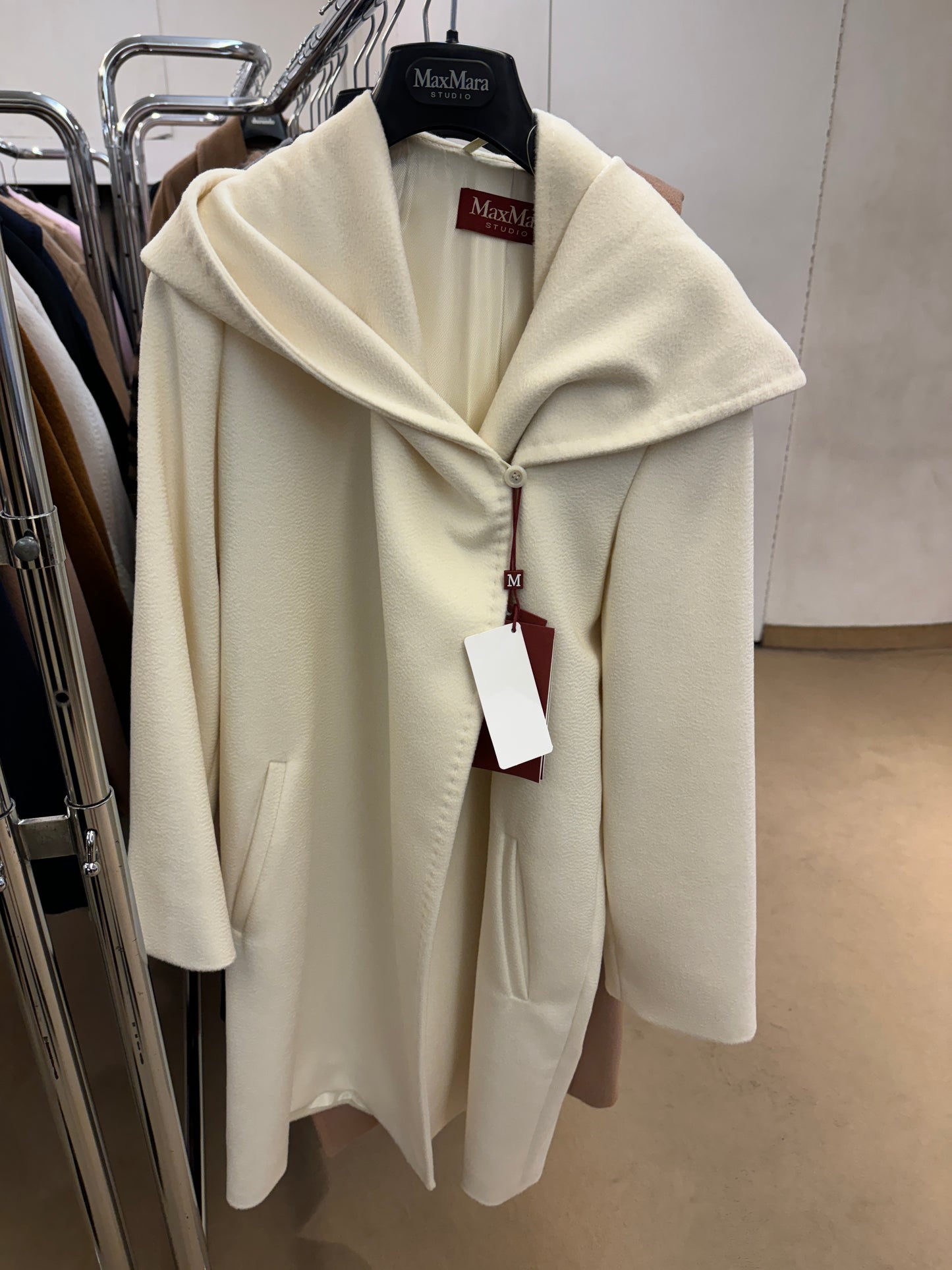 Max Mara New Mango 有帽外套
