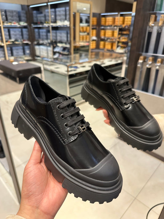 Hogan 超輕厚底樂福鞋 （其他碼數可再查）