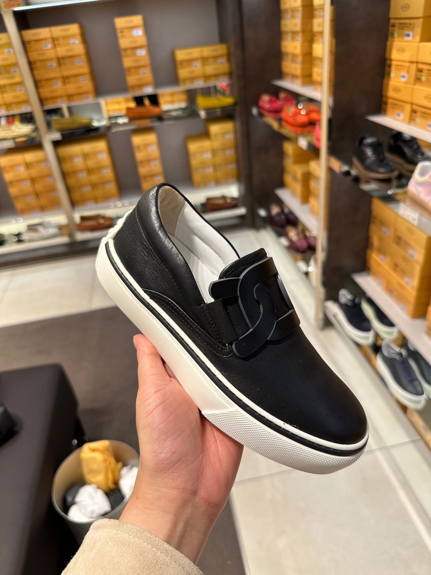Tods 經典真皮平底鞋
