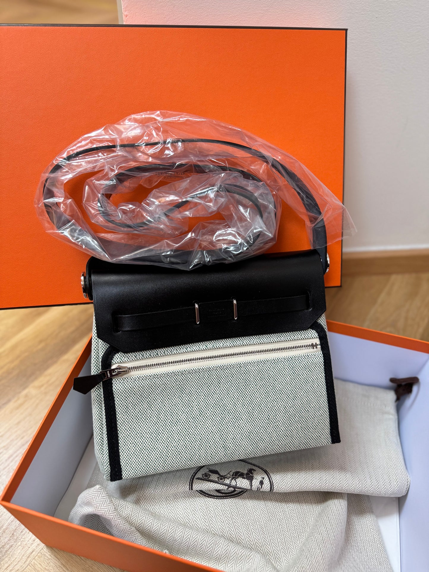 Hermes Mini Herbag 黑色銀扣 白拼中綠色帆布 K stamp