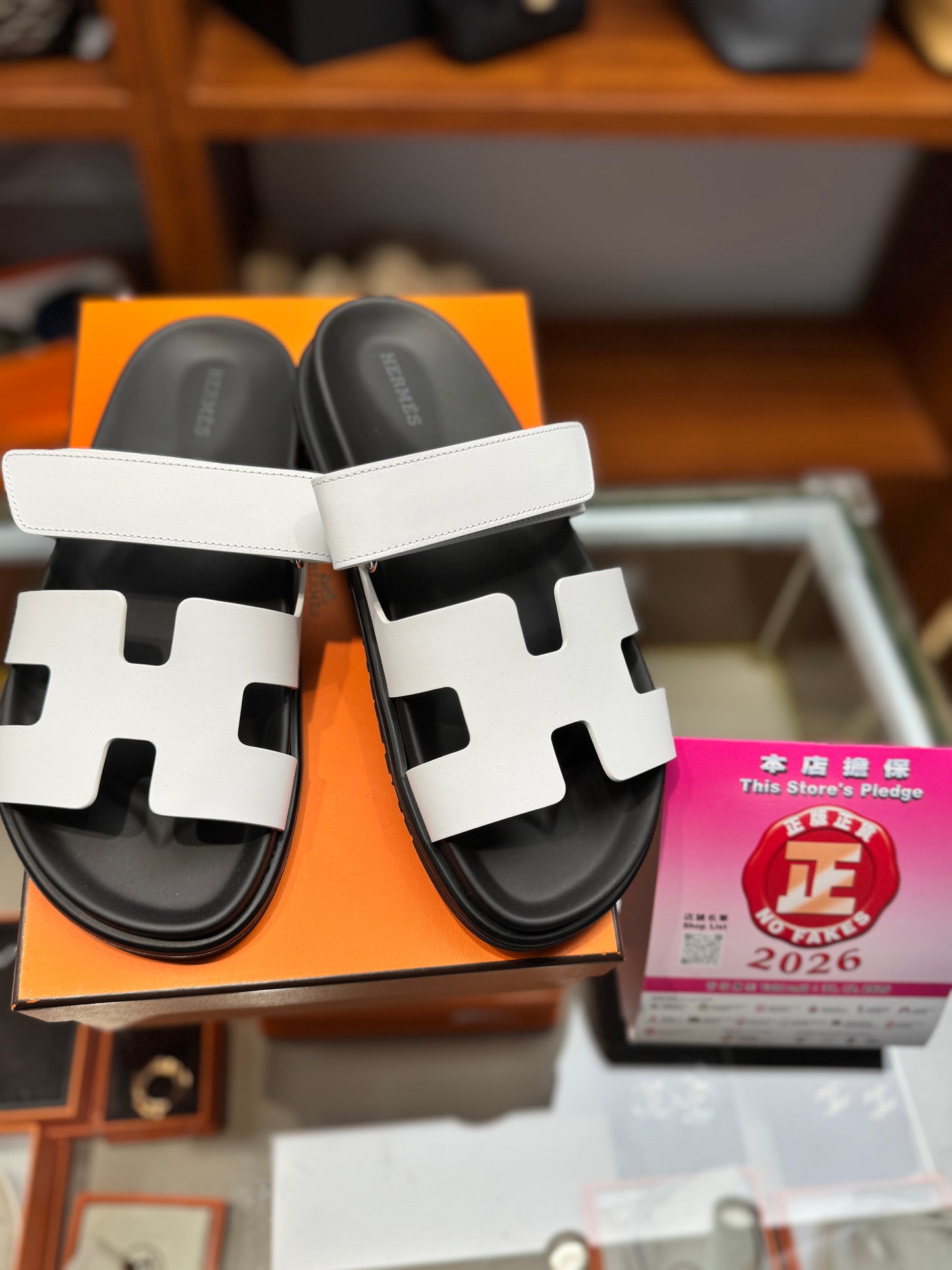 Hermes CHYPRE Sandale 白色/牛仔併金棕/Beige Nomade/Nude