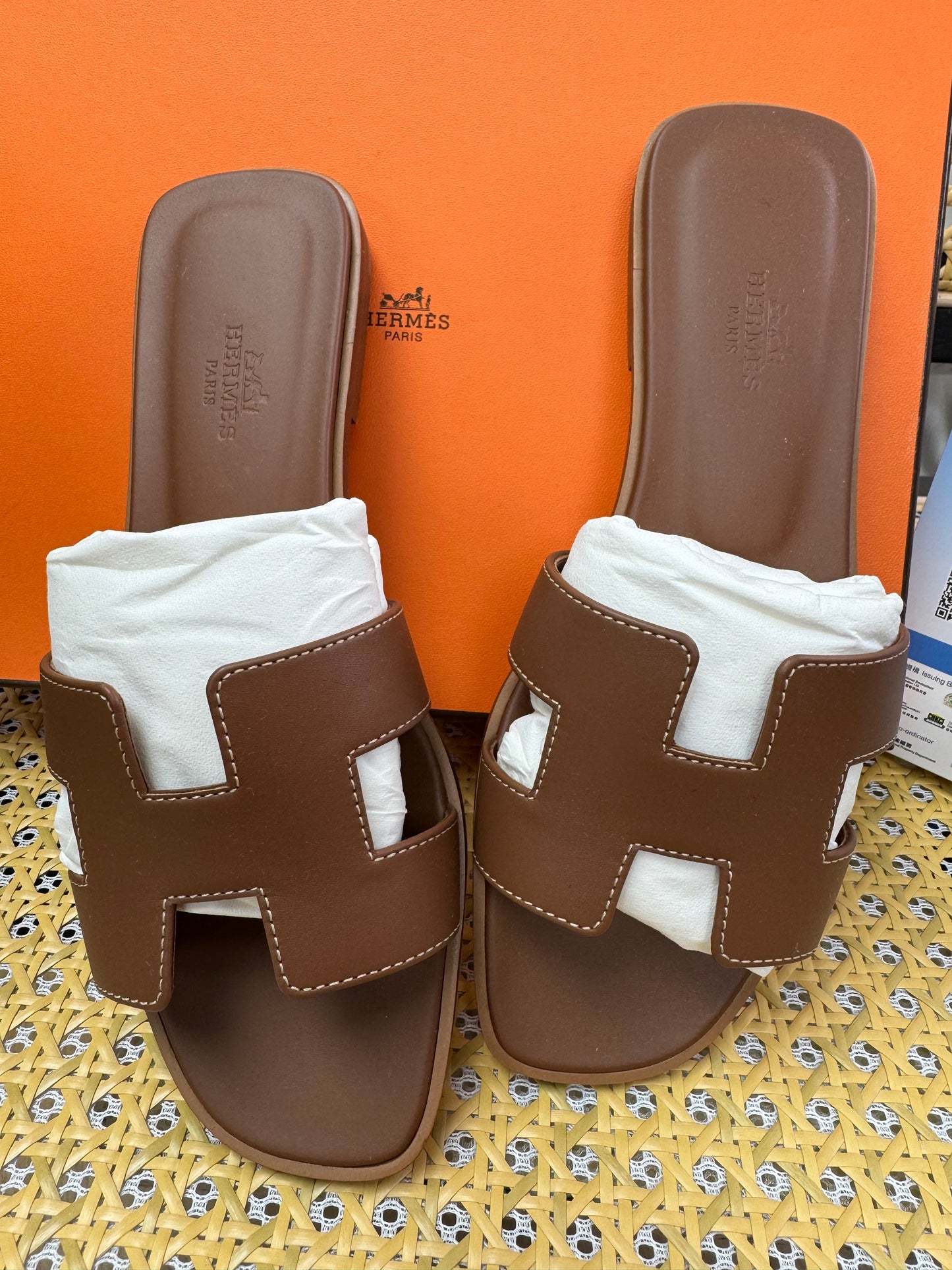 Hermes Oran Sandal Gold