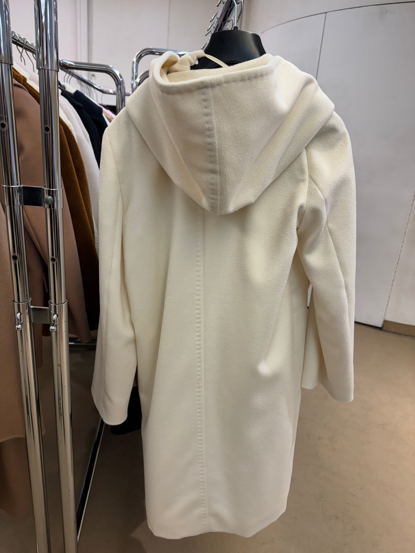 Max Mara New Mango 有帽外套
