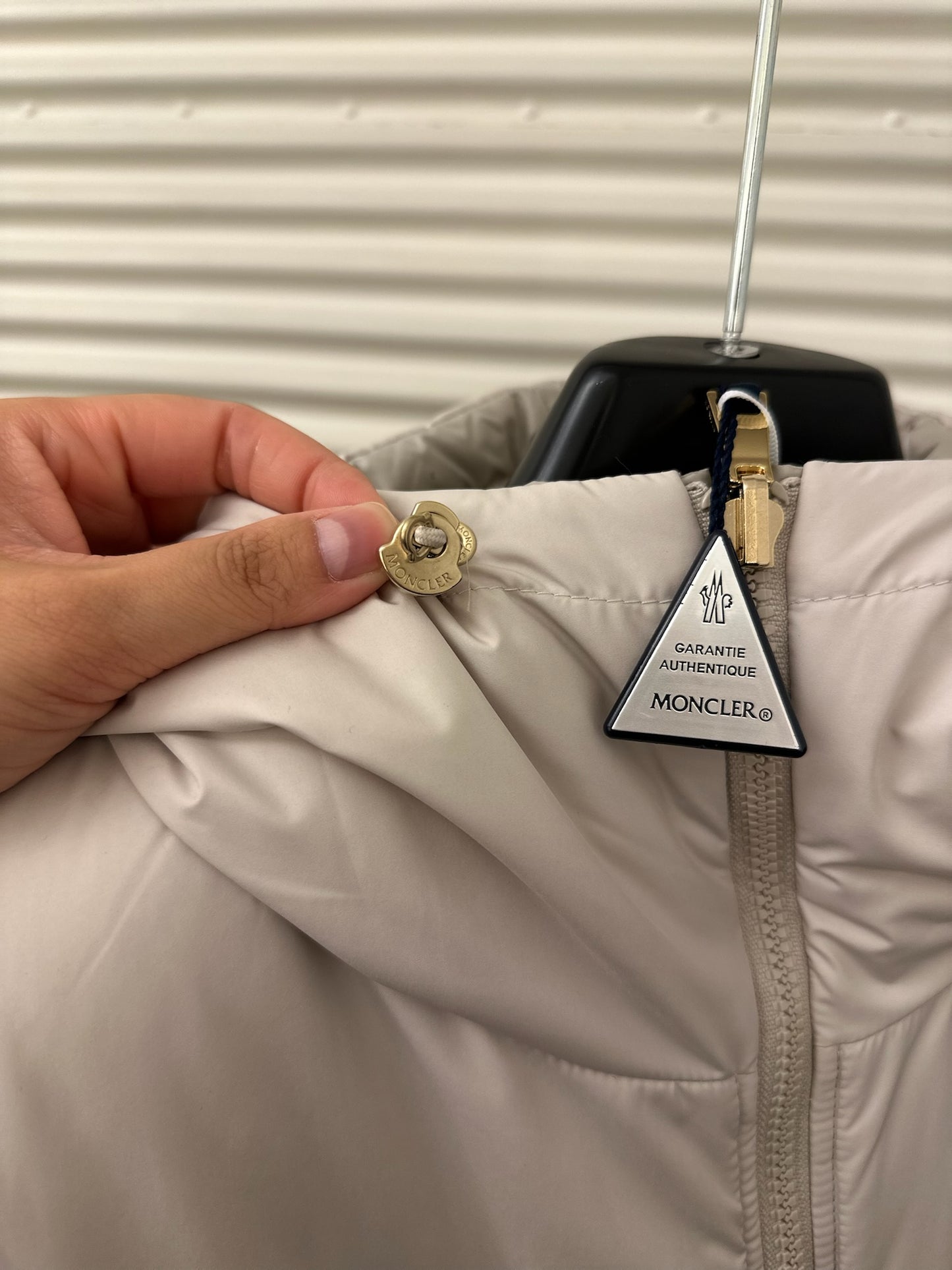 Moncler 雙面長款羽絨(有帽) Sand