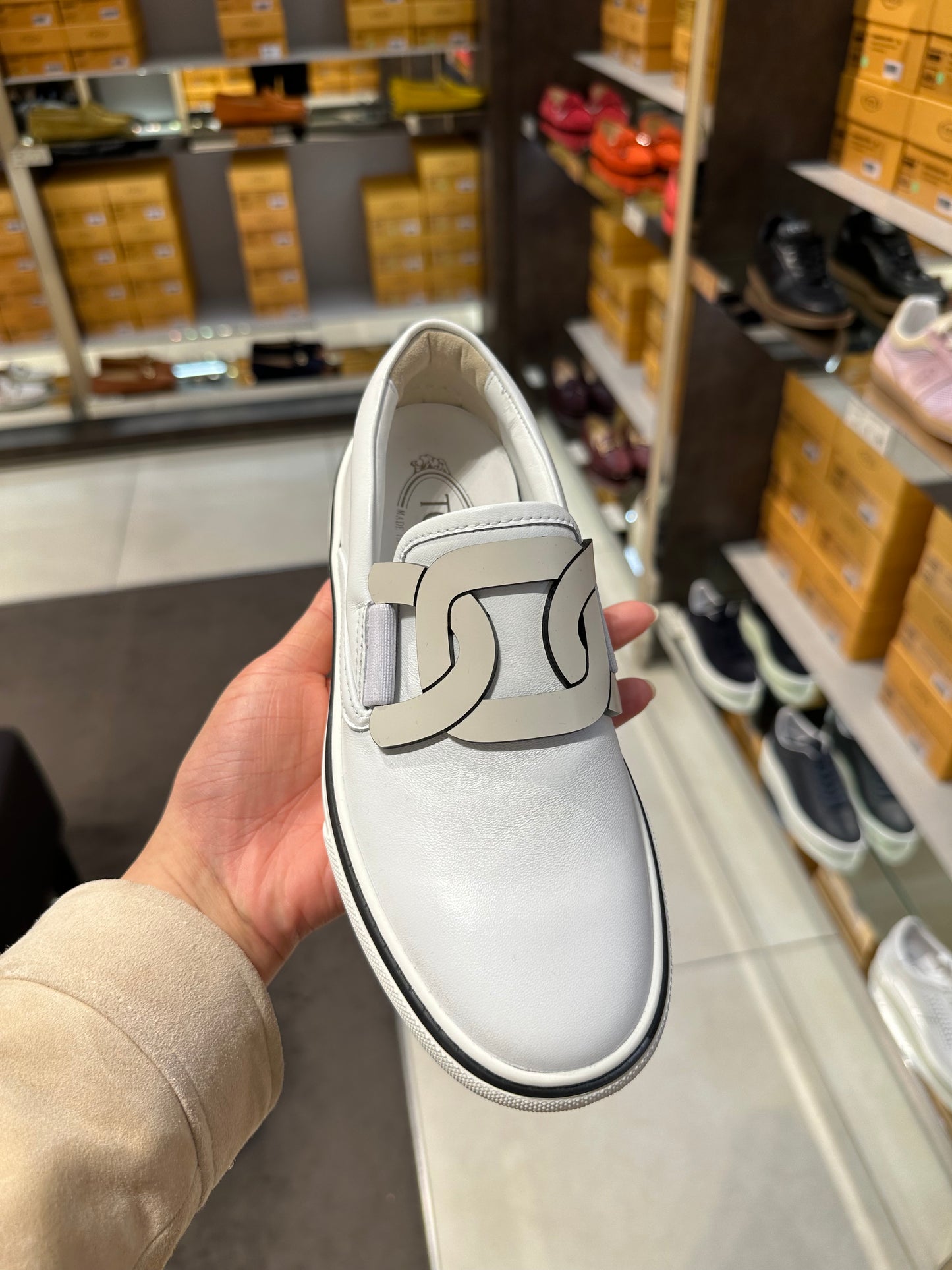 Tods 經典真皮平底鞋