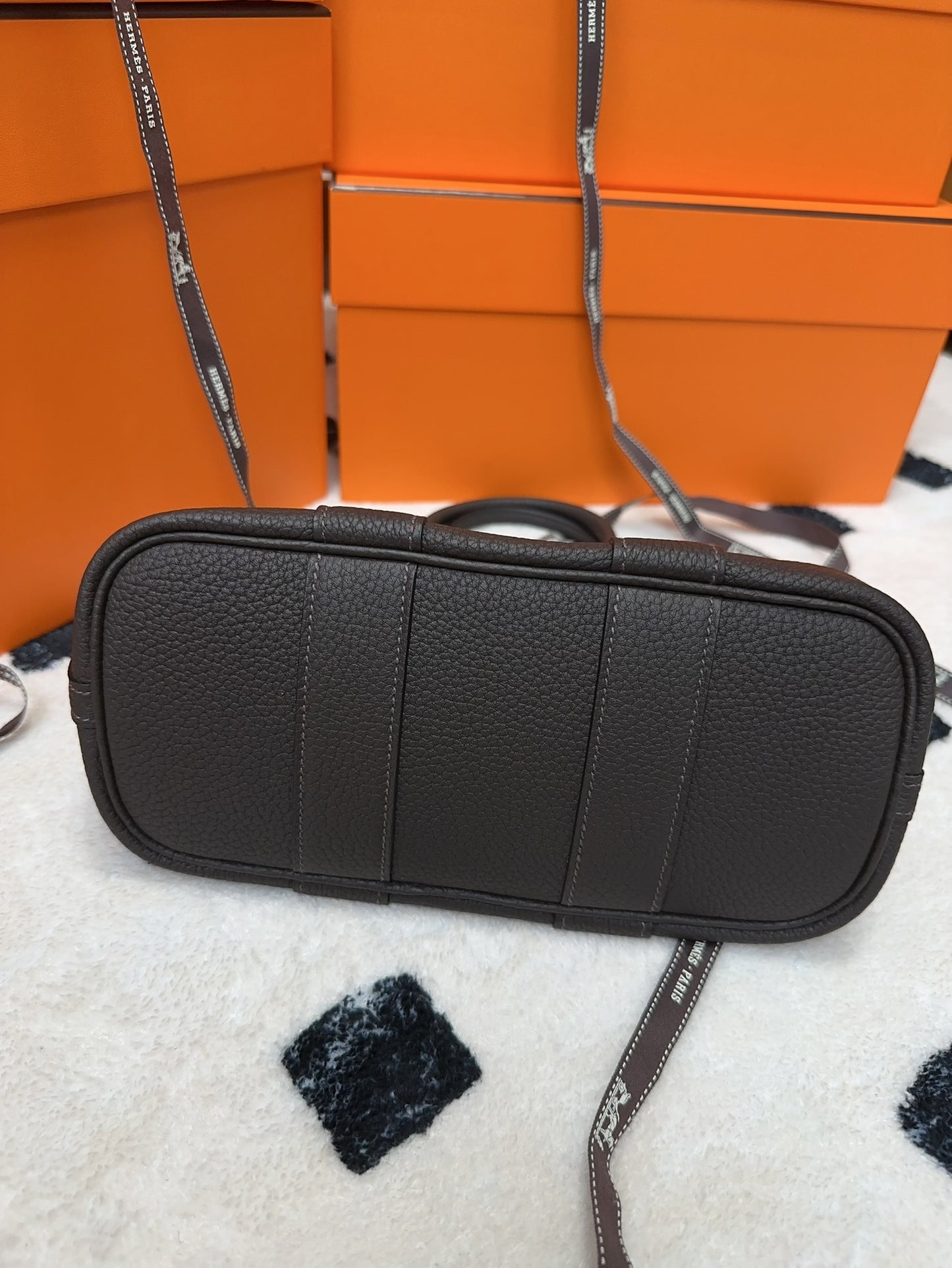 Hermes Mini garden party 46 Ebene 烏木色