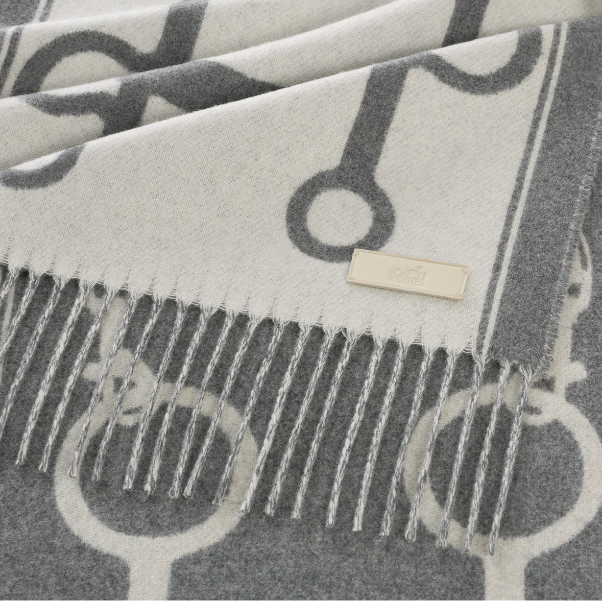 Hermes Casaque Mors scarf Ivoire / Gris Flanelle