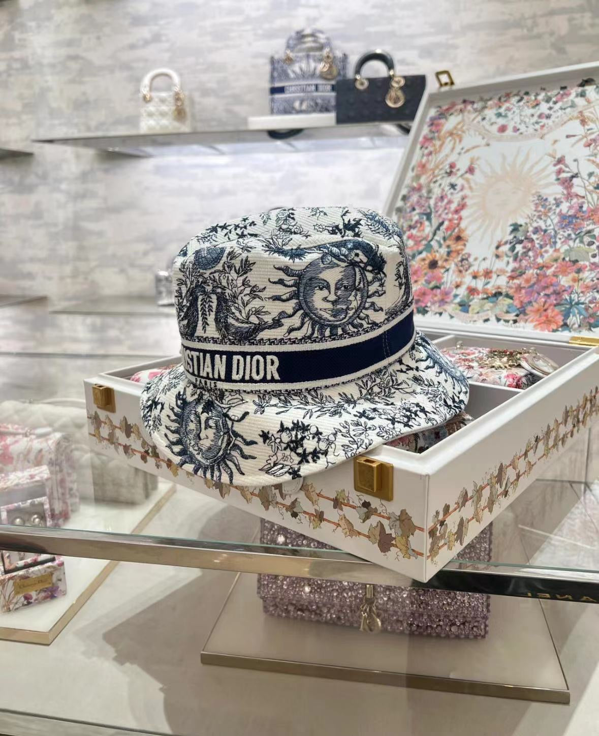 Dior D-Bobby Toile de Jouy Soleil Small Brim Bucket Hat