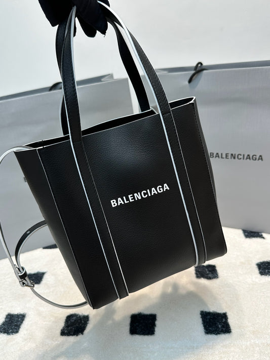 Balenciaga Everyday XXS TOTE