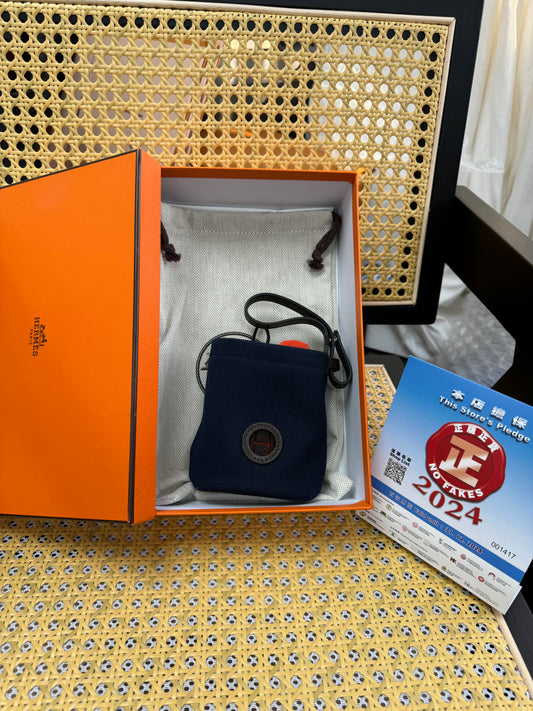 Hermes On-the-go pouch Navy