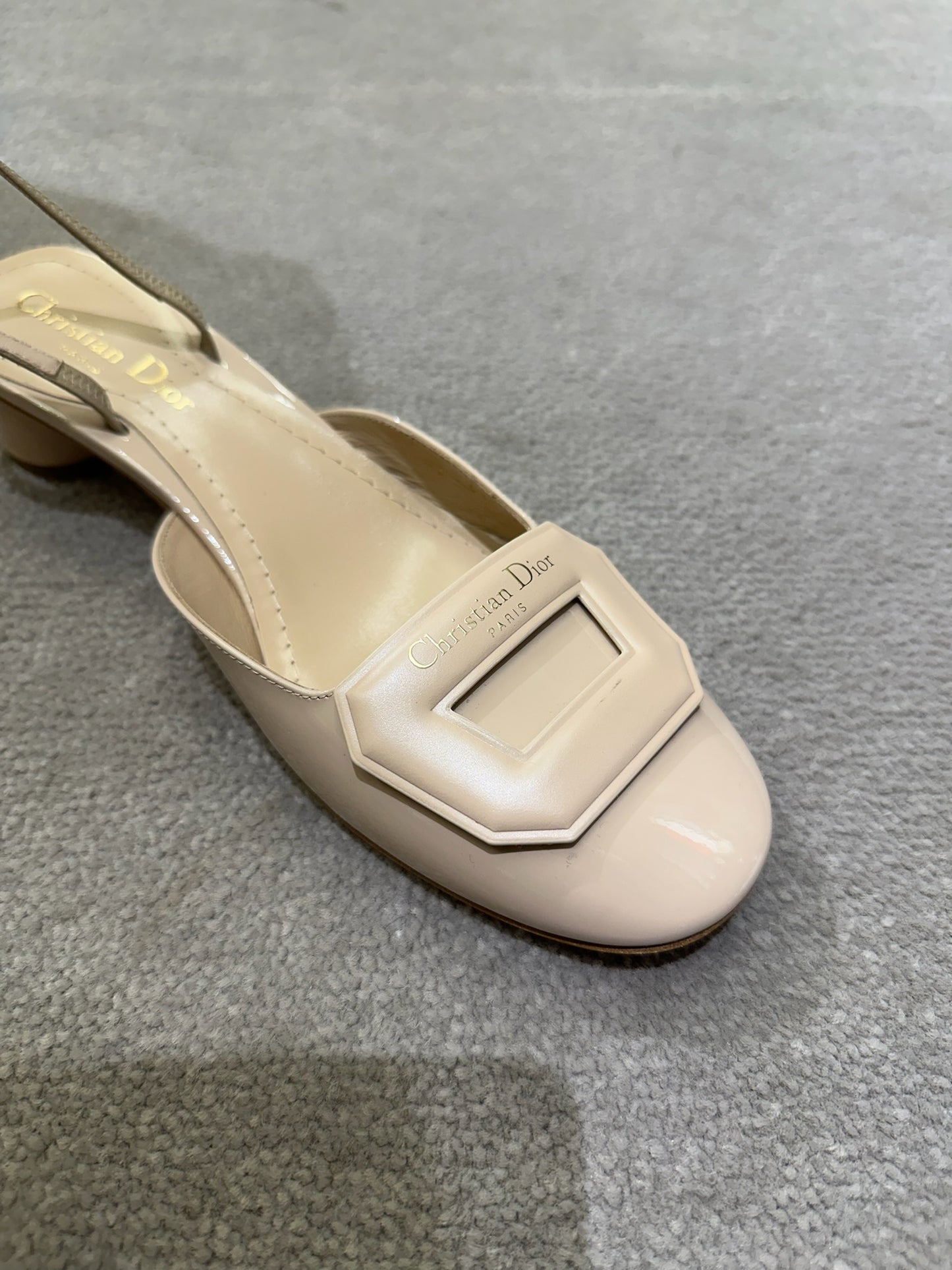 Dior 高跟涼鞋