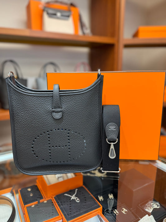 Hermes Evelyne 23 黑色 Noir 銀扣 silver hardware